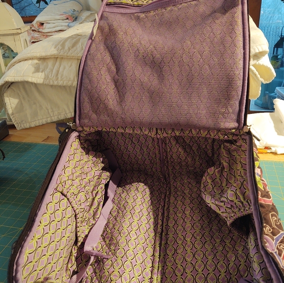Vera Bradley Rolling Suitcase - Retired Pattern - Picture 14 of 16